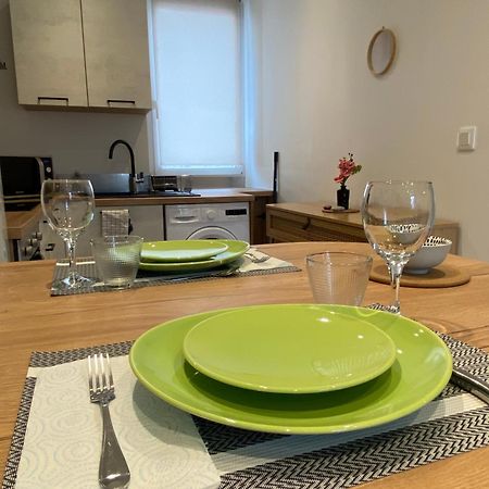 Verger - Parking Gratuit - Calme Chambery Luaran gambar